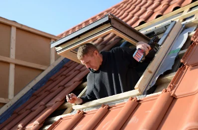 Pose de fenêtres de toit Velux à Vaulx